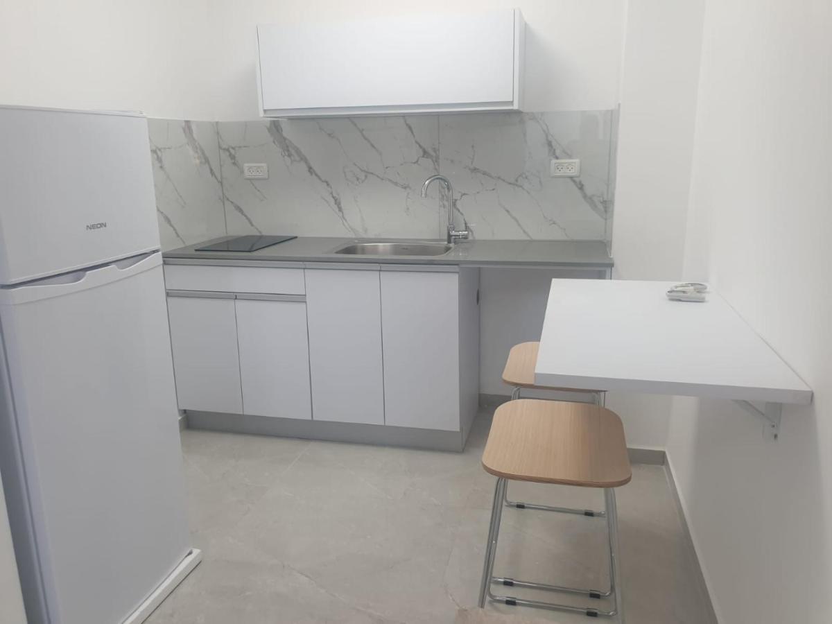 המקום הנפלא של אתי ולילך Lägenhet Eilat Exteriör bild